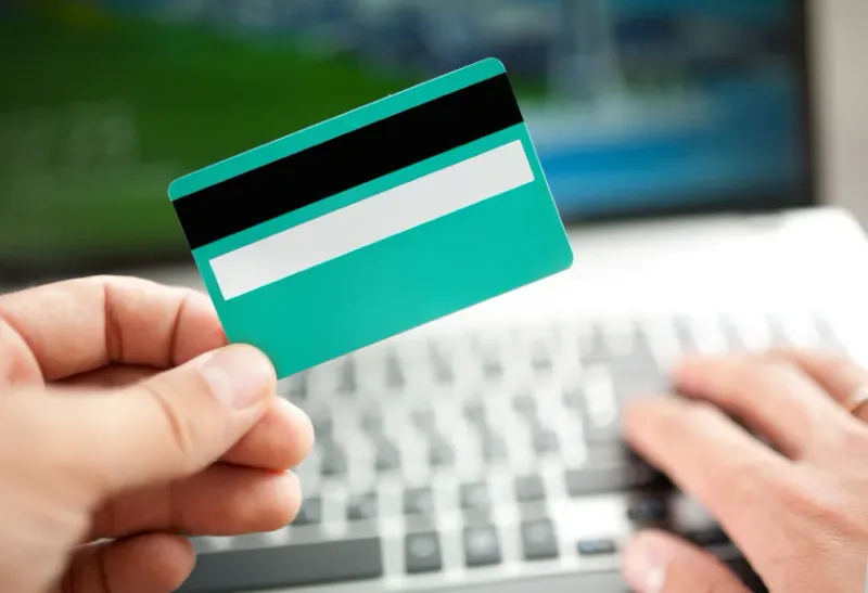 Pontos do cartão de crédito viram dinheiro vendendo milhas